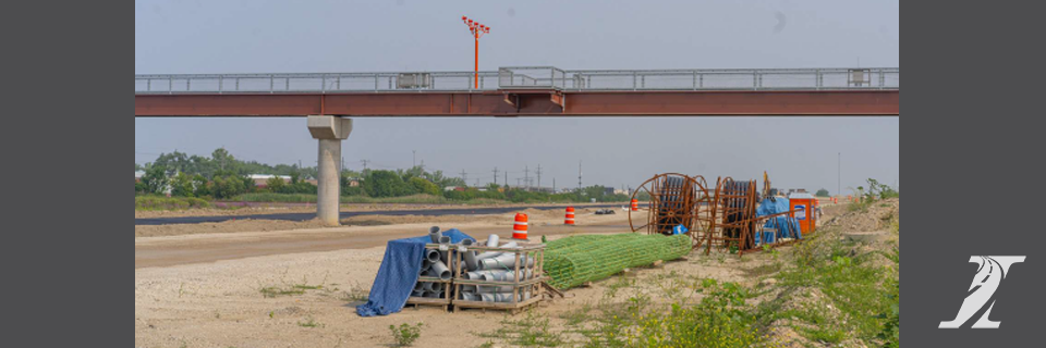 Building Bridges Raises OHare Airport Lights to Clear a Path for the New I-490 Tollway 